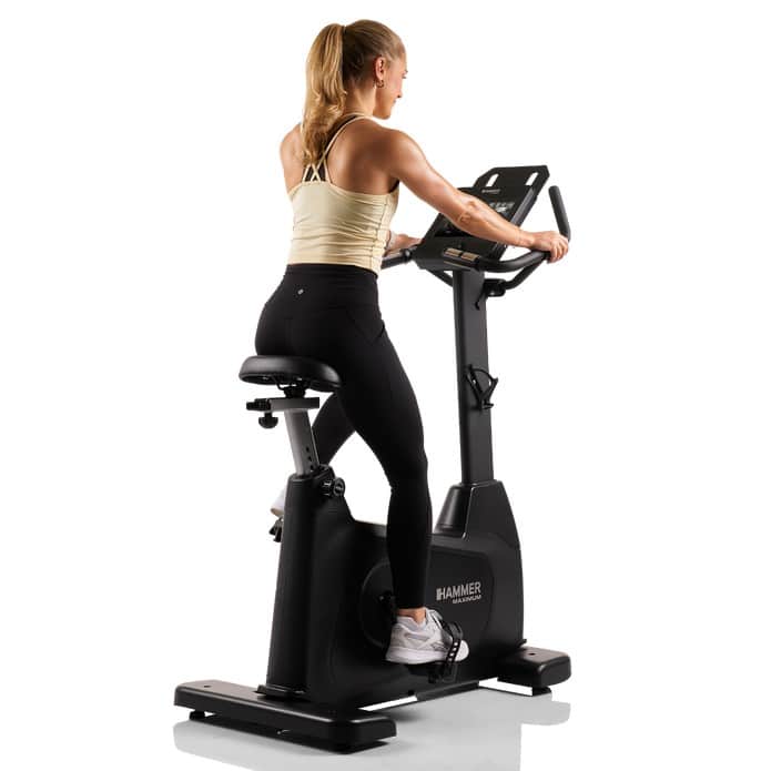 UB8000 Hammer Upright Bike